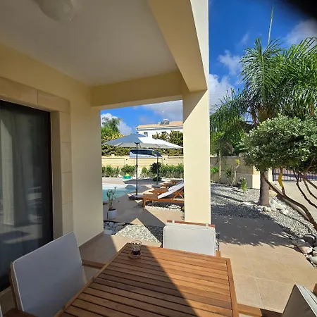 Holiday home Carissa Kouklia