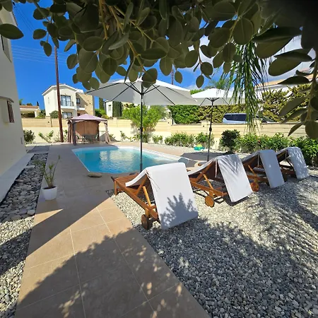 Holiday home Carissa Kouklia