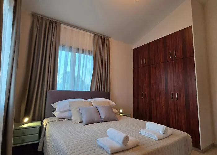 Semesterbostad Carissa *